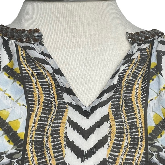 Hale Bob Black /White / Yellow Animal Print 100% Silk Beaded V Neckine Blouse Sm - Picture 5 of 16